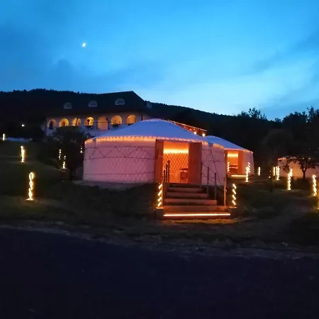 Jurta Balatongyörök