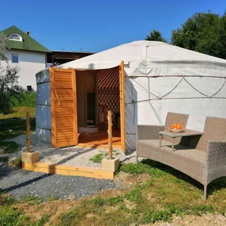 Jurta Οργανωμένο κάμπινγκ Balatongyörök