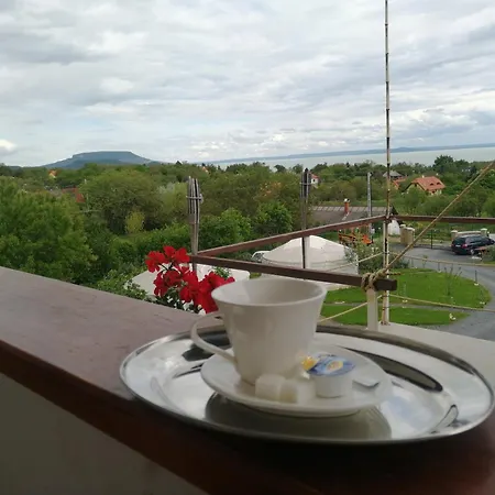 Luxe tent Jurta Balatongyörök