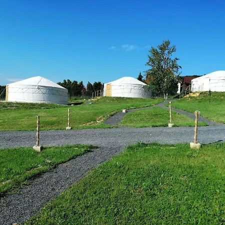 Роскошный шатер Jurta