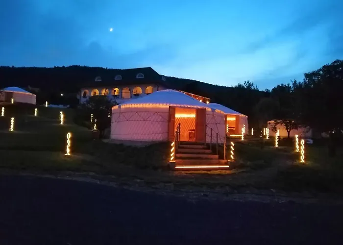 Jurta Balatongyörök